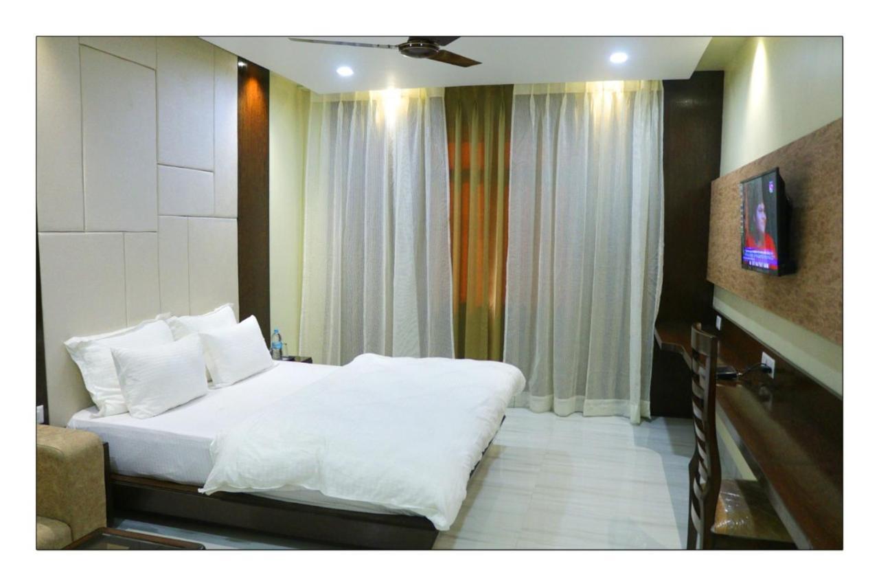 Hotel Grand Surya Kodarma Экстерьер фото
