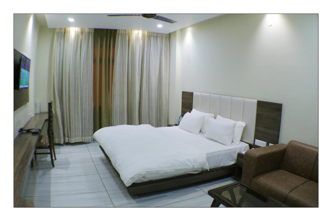 Hotel Grand Surya Kodarma Экстерьер фото
